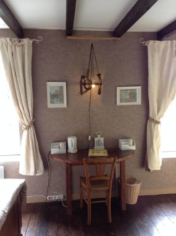 Aux Sources De L'Yonne Bed and Breakfast Glux-en-Glenne Esterno foto